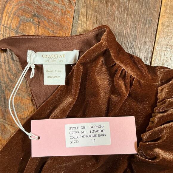 Collective The Label Brown Velvet Ruched Long Sleeve Dress SZ 10 NWT - Picture 2 of 5
